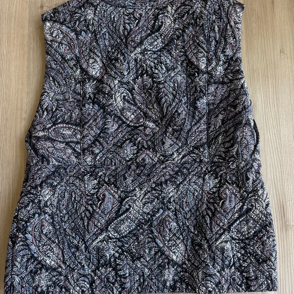 Paisley Patterned Vest - Picture 4 of 4